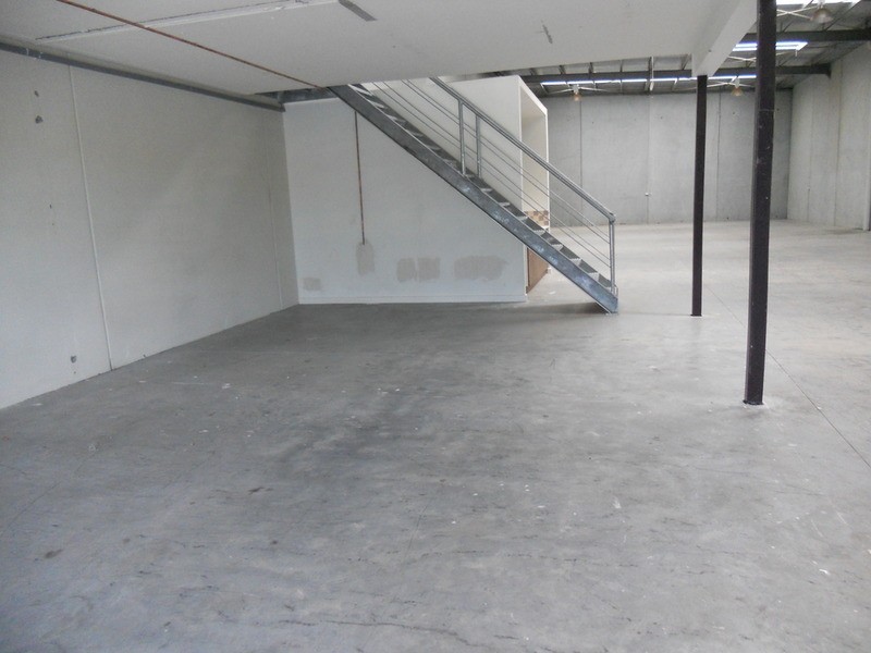 5/27 Westside Drive, Laverton North VIC 3026