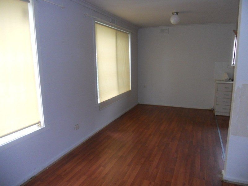 16 Fitzpatrick Drive, Altona Meadows VIC 3028