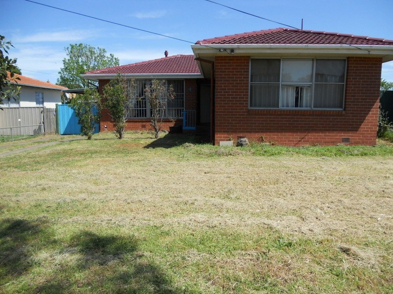 4 Eades Street, Laverton VIC 3028