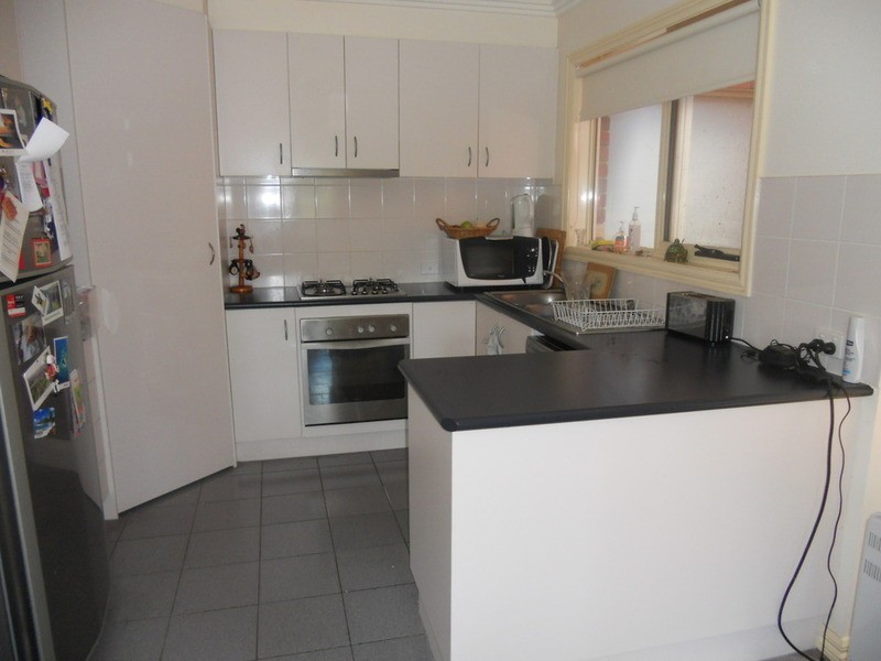 3/14 Romawi Street, Altona VIC 3018