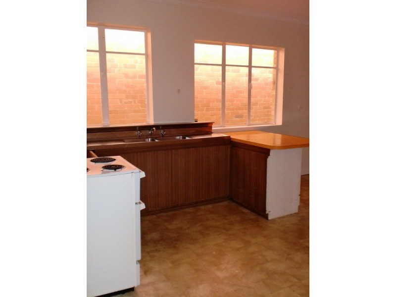 23 Somers Parade, Altona VIC 3018