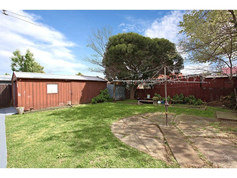 23 Chirnside Crescent, Laverton VIC 3028