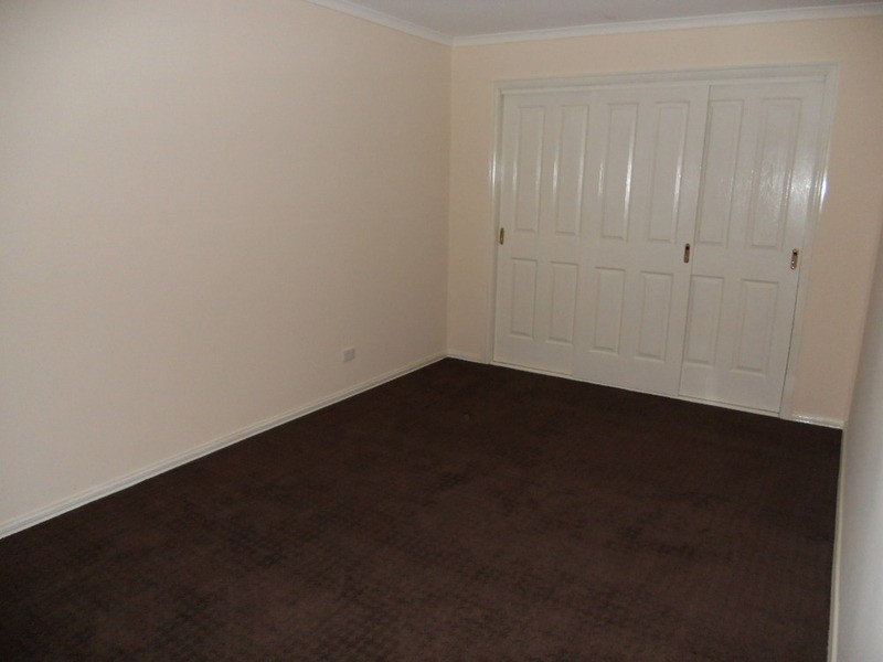 2/166 Merton Street, Altona Meadows VIC 3028