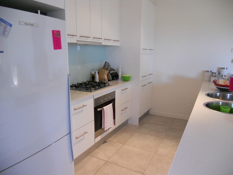 50 Signature Boulevard, Sanctuary Lakes VIC 3030