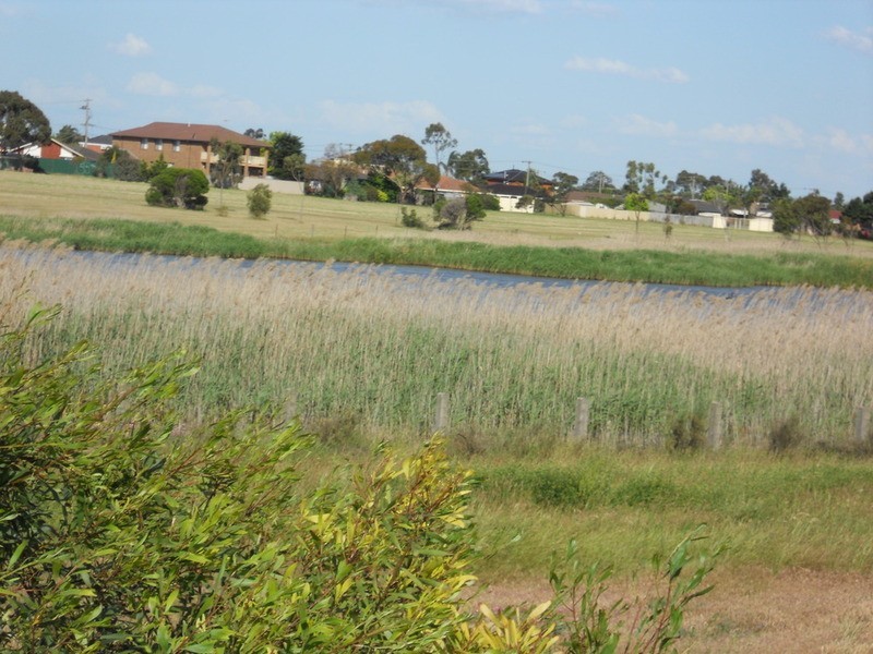 50 Signature Boulevard, Sanctuary Lakes VIC 3030