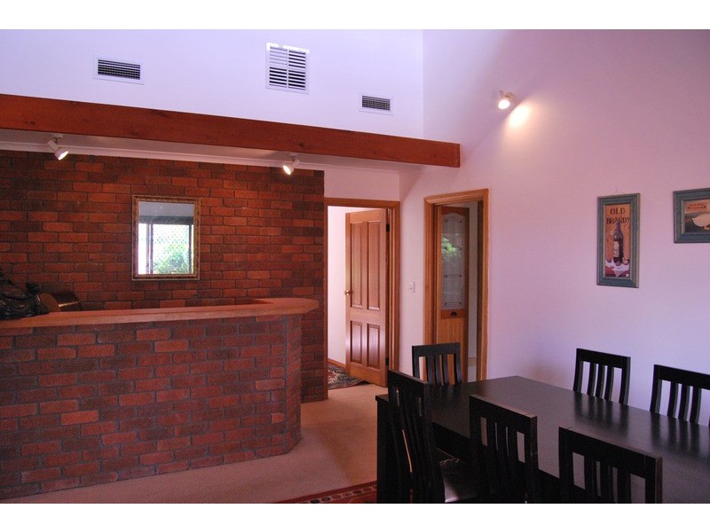 13 Ovington Place, Altona Meadows VIC 3028