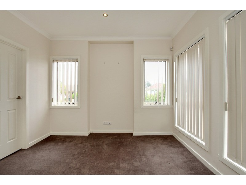 79 Corrigan Avenue, Brooklyn VIC 3012