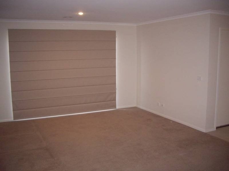 14 Spender Avenue, Point Cook VIC 3030