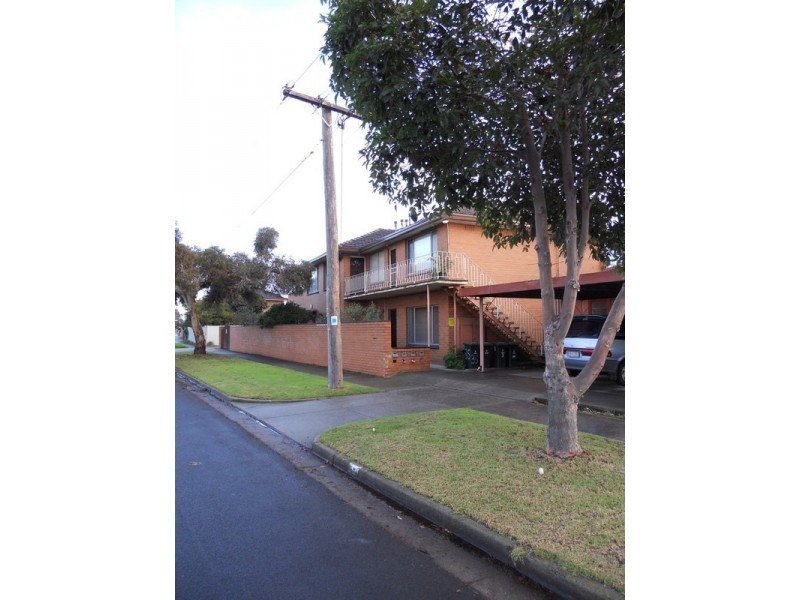 4/31 Millers Road, Altona VIC 3018