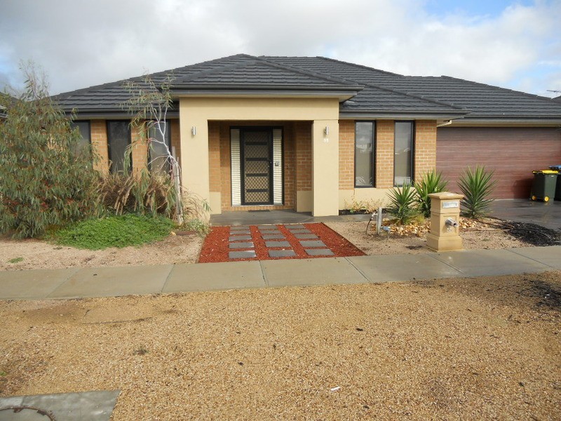 55 Fairbridge Road, Point Cook VIC 3030