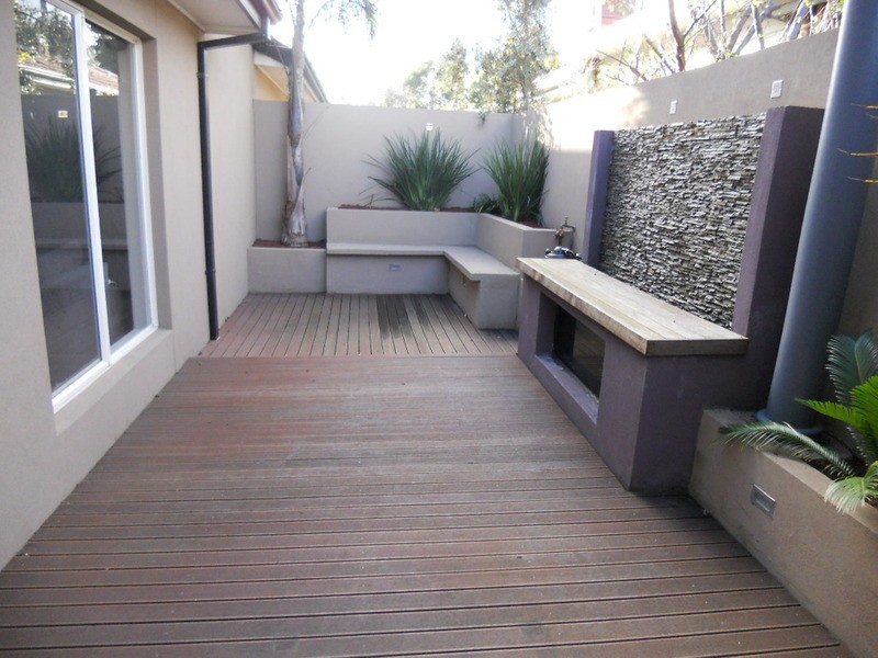 28 Paproth Grove, Altona North VIC 3025