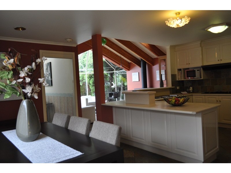 25 Talbot Street, Altona Meadows VIC 3028