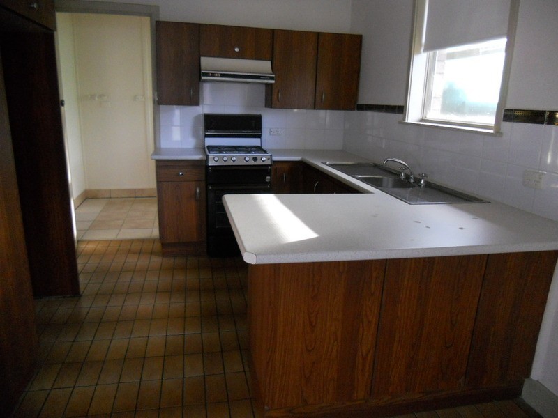 35 Chirnside Crescent, Laverton VIC 3028