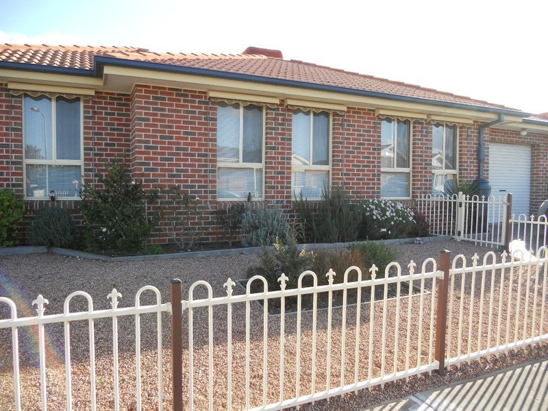 12 Kensington, Altona Meadows VIC 3028