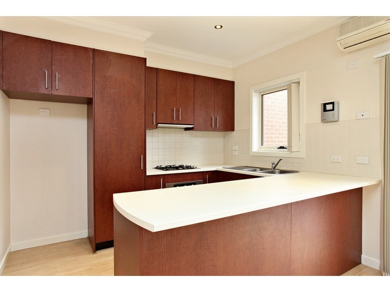 79 Corrigan Avenue, Brooklyn VIC 3012