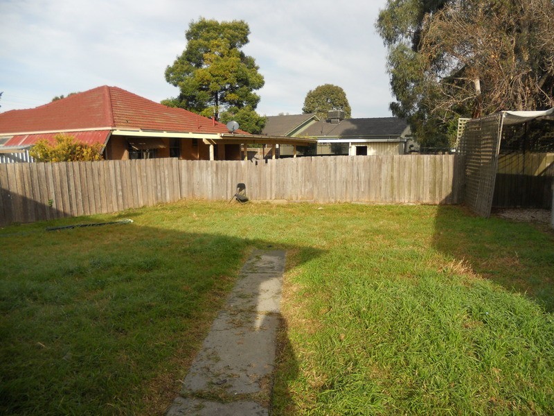 6 Cliff Street, Laverton VIC 3028