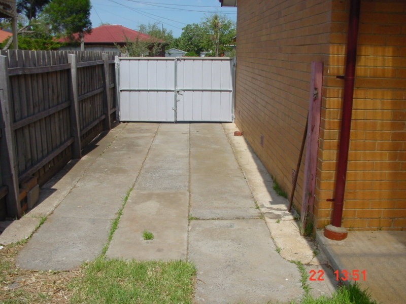 16 Kaye Crescent, Laverton VIC 3028