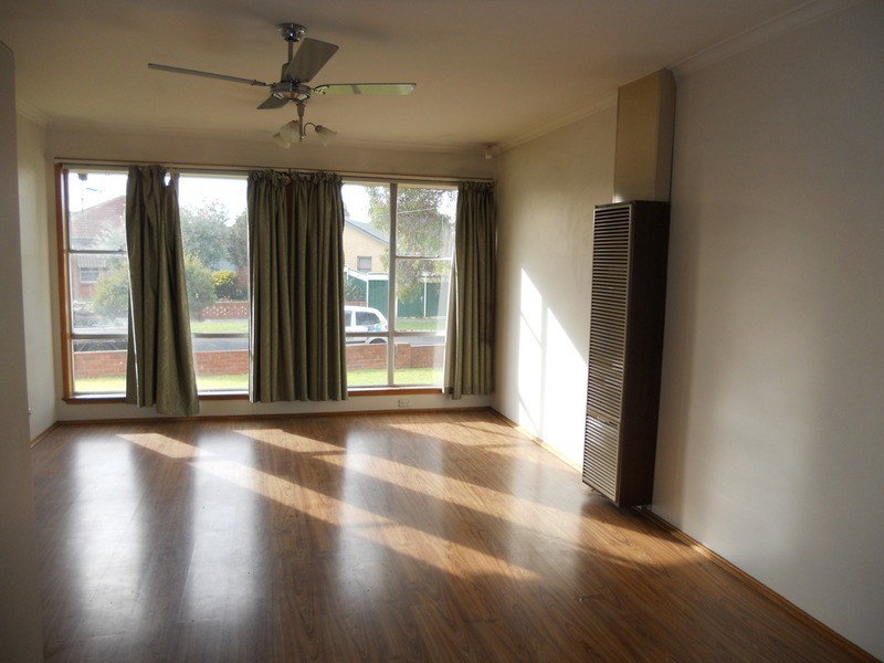 6 Cliff Street, Laverton VIC 3028