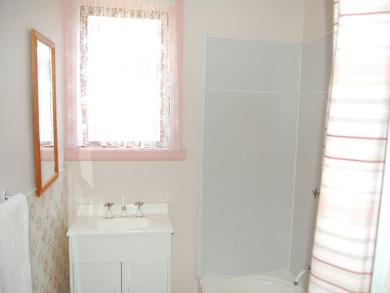 11 High Street, Laverton VIC 3028