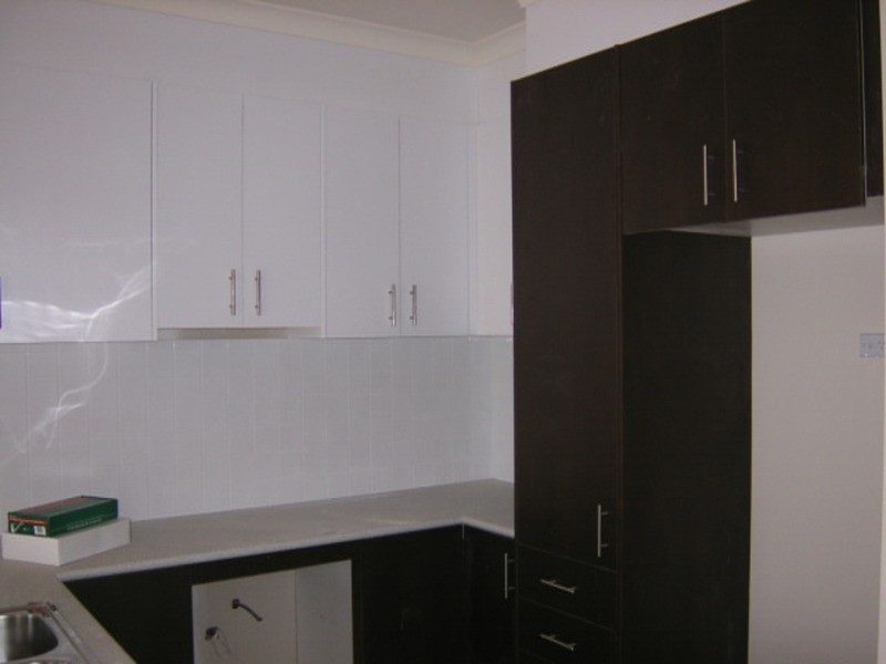 1/41 Hyde Park Terrace, Point Cook VIC 3030