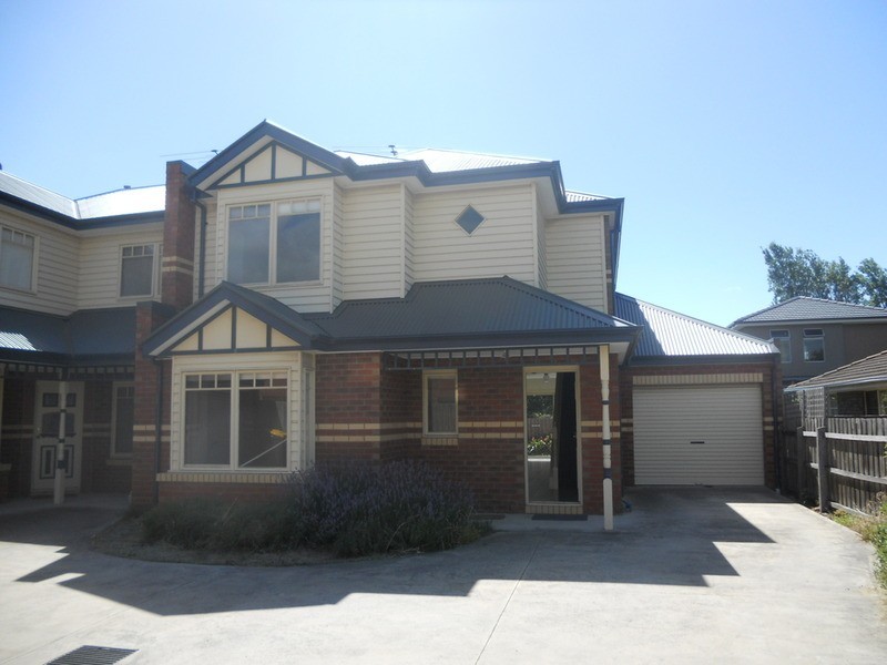4/14 Romawi Street, Altona VIC 3018