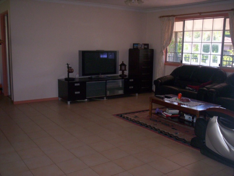 Molendinar QLD 4214