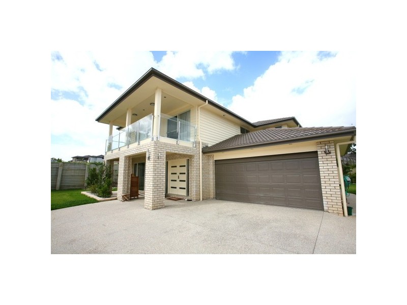 27 Stringybark Dr, Molendinar QLD 4214