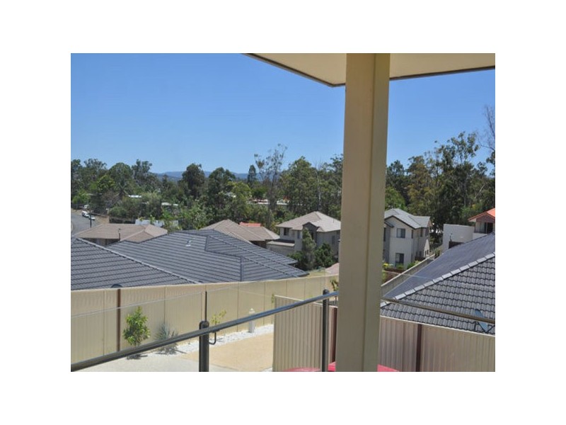 27 Stringybark Dr, Molendinar QLD 4214