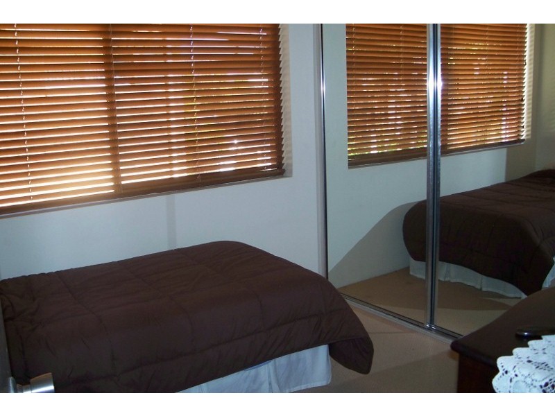 Labrador QLD 4215