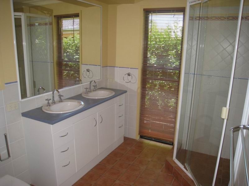 Molendinar QLD 4214