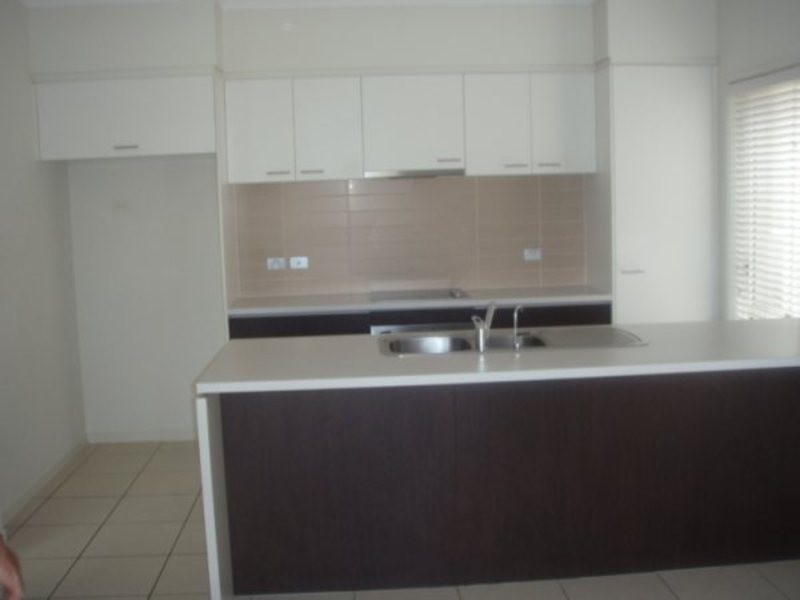 Molendinar QLD 4214