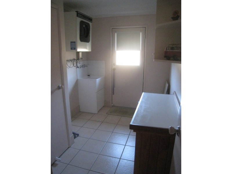 Molendinar QLD 4214