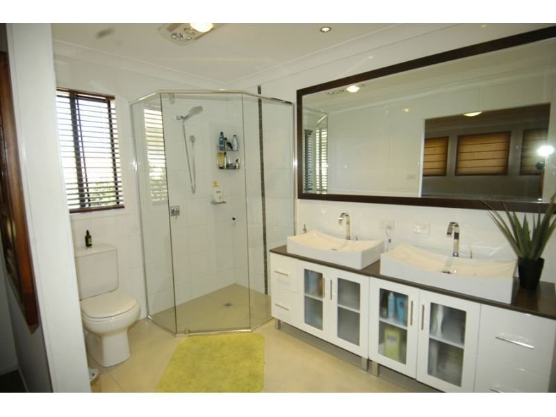 Molendinar QLD 4214