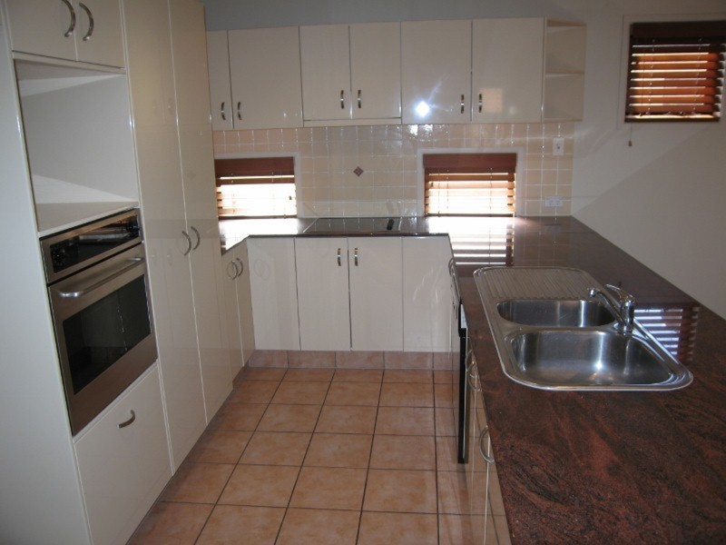 Ashmore QLD 4214