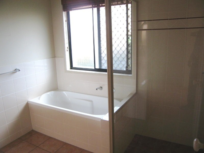 Ashmore QLD 4214