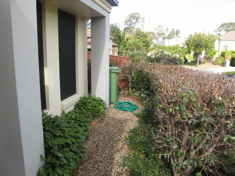 Ashmore QLD 4214