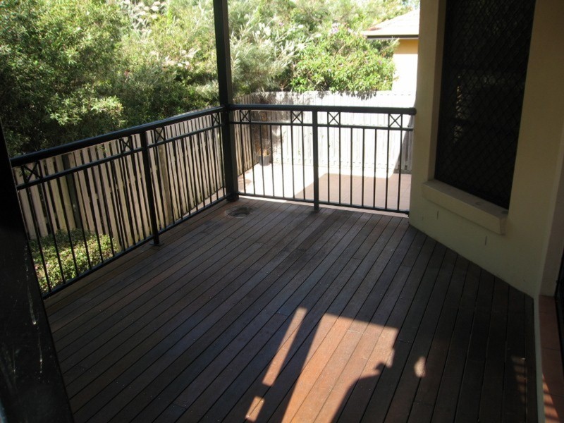 Ashmore QLD 4214