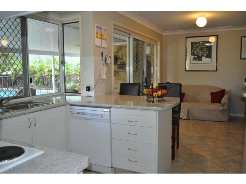 9 Watford Crescent, Molendinar QLD 4214