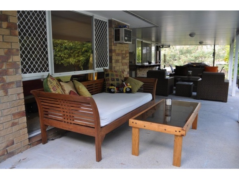 9 Watford Crescent, Molendinar QLD 4214