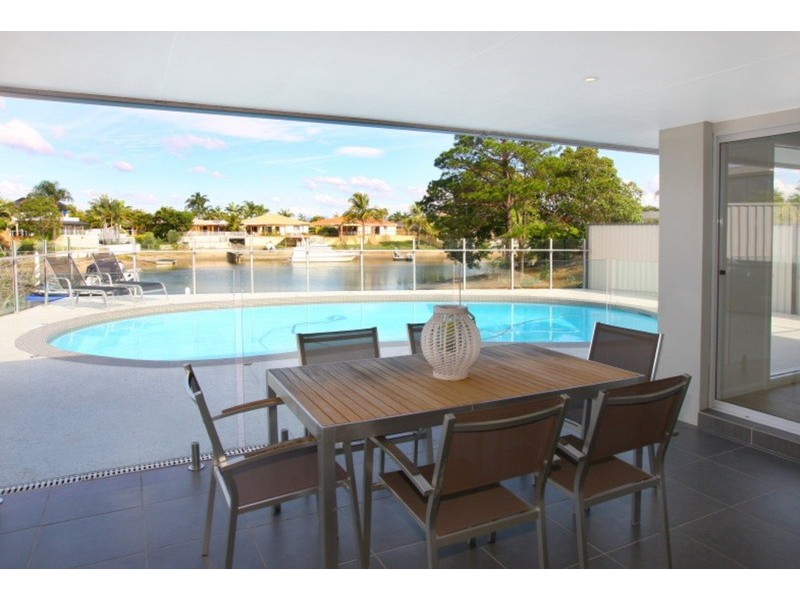 54. Allawah Street, Sorrento QLD 4217