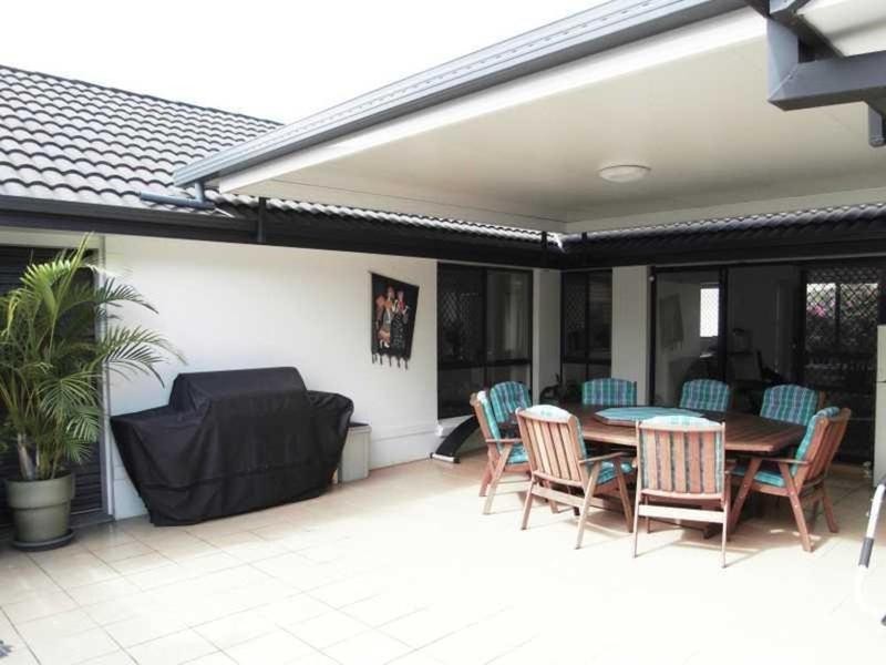 Coombabah QLD 4216