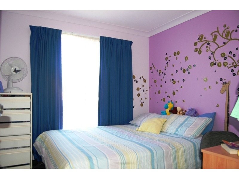 2 Peter Sellers Court, Parkwood QLD 4214