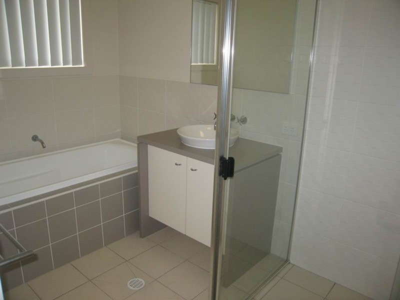 Molendinar QLD 4214