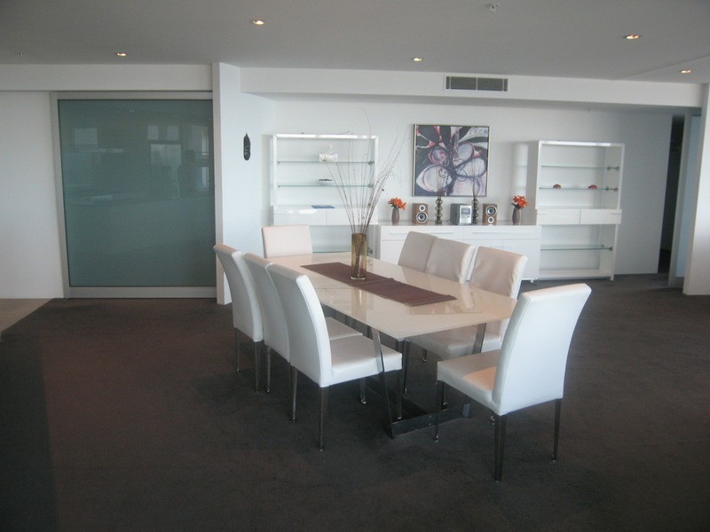 6203/9 Hamilton Avenue, Surfers Paradise QLD 4217