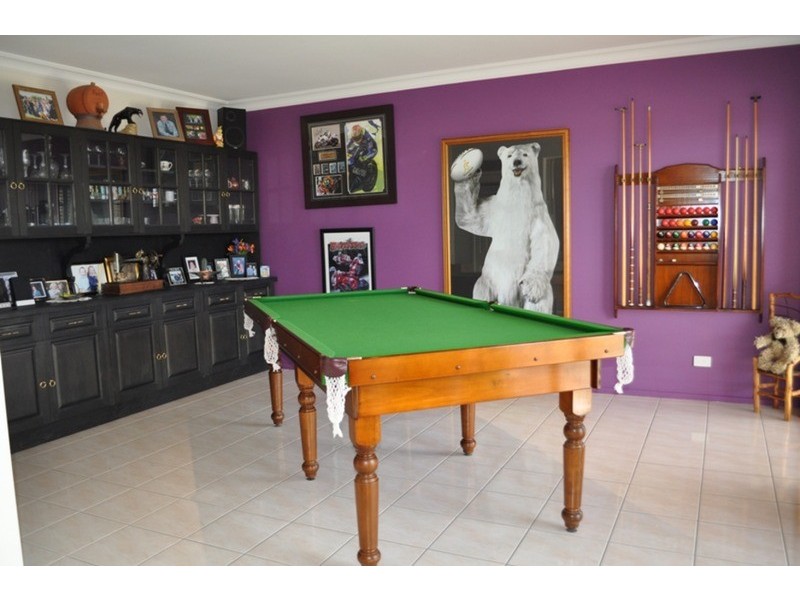 14 Neri Crescent, Arundel QLD 4214