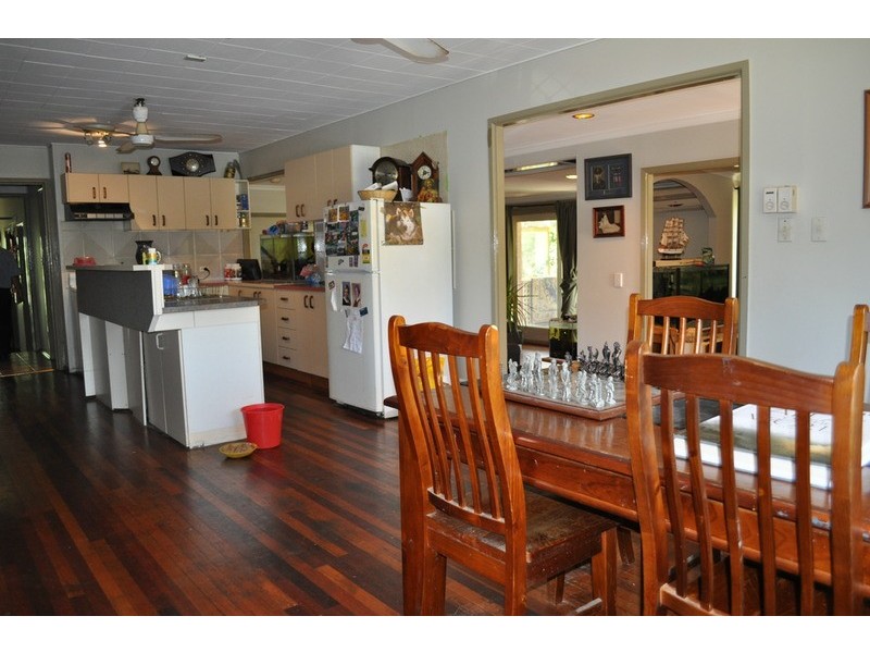 118 Whiting Street, Labrador QLD 4215