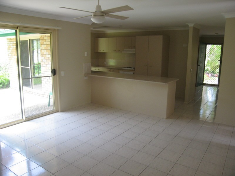 Parkwood QLD 4214