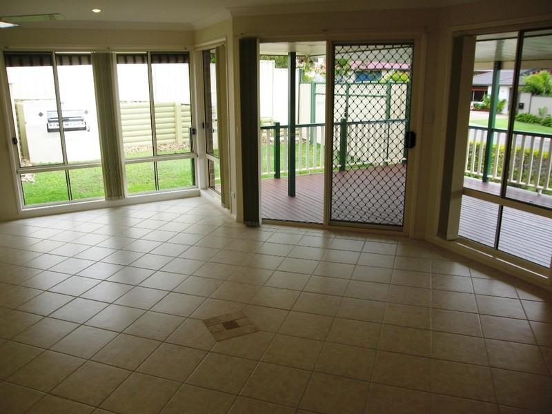 Molendinar QLD 4214