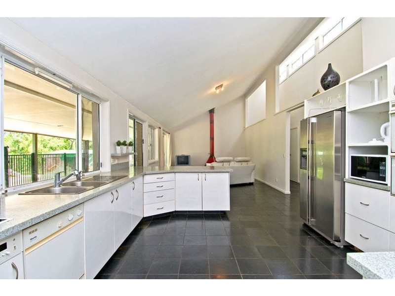 20 Woodlands Way, Parkwood QLD 4214