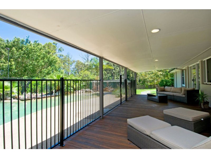 20 Woodlands Way, Parkwood QLD 4214